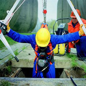 lavori ambienti confinati