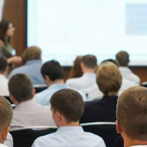 Corso FORMAZIONE PER LO SVOLGIMENTO DIRETTO DA PARTE DEL DATORE DI LAVORO DEL RUOLO DI R.S.P.P. PER MACROCATEGORIA DI RISCHIO BASSO DI 16 ORE - VIDEOCONFERENZA