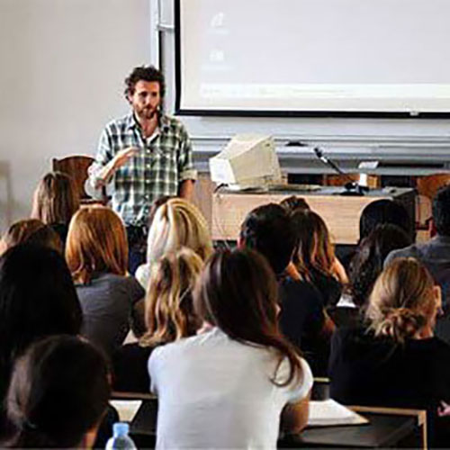 Corso FORMAZIONE PER LO SVOLGIMENTO DIRETTO DA PARTE DEL DATORE DI LAVORO DEL RUOLO DI R.S.P.P. PER MACROCATEGORIA DI RISCHIO BASSO - 16 ORE